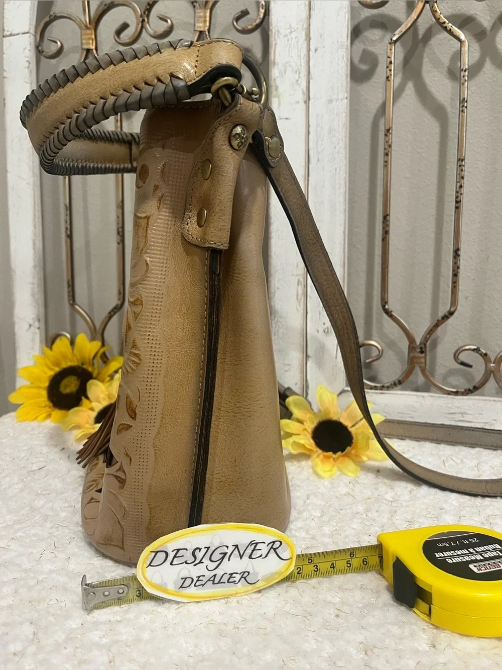 PATRICIA NASH Otavia Tooled  Leather Bucket Bag Natural Tan